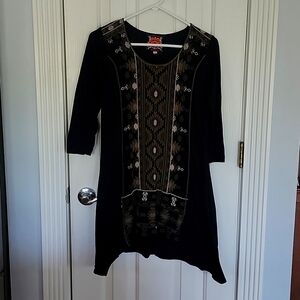 JOHNNY WAS SHIRT TOP EMBROIDERY XS X SMALL BLACK GREEN